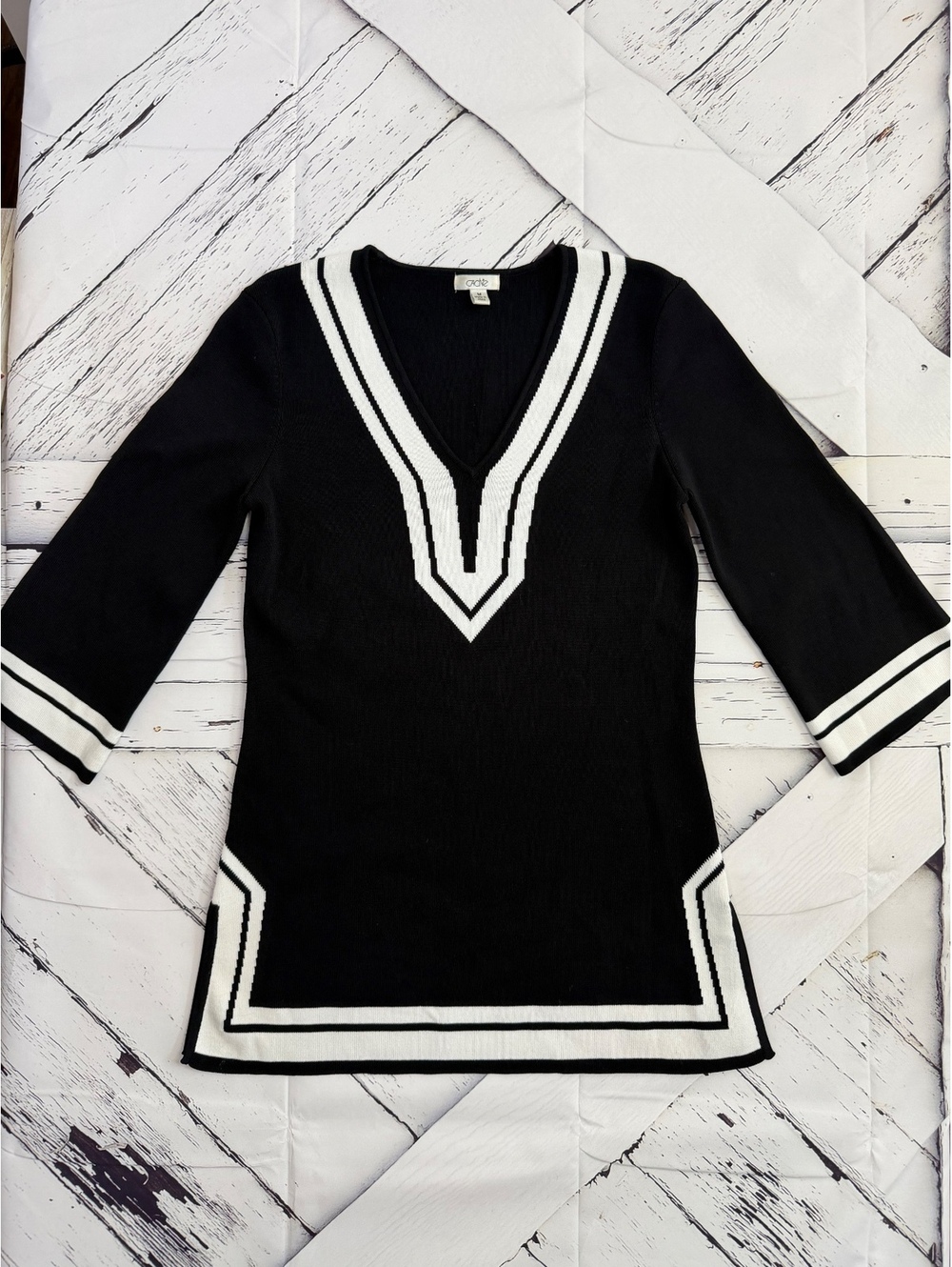 Vintage Cache Mod 60s Graphic Chevron Black & White Tunic Knit Sweater Women M